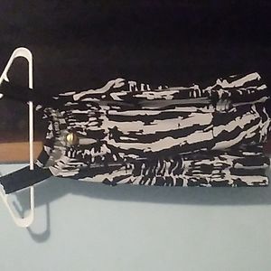 Nice black and white tank top